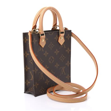 petit sac louis vuitton|louis vuitton monogram sac plat.